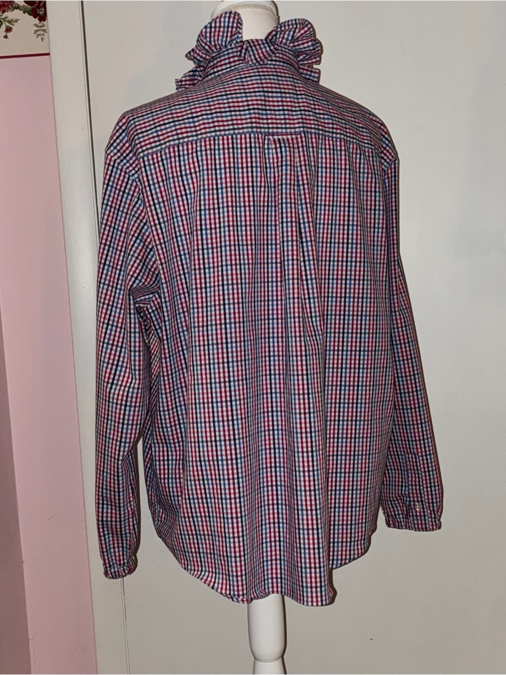 Up cycled ruffled collar Girly shirt - Picture 3 of 6